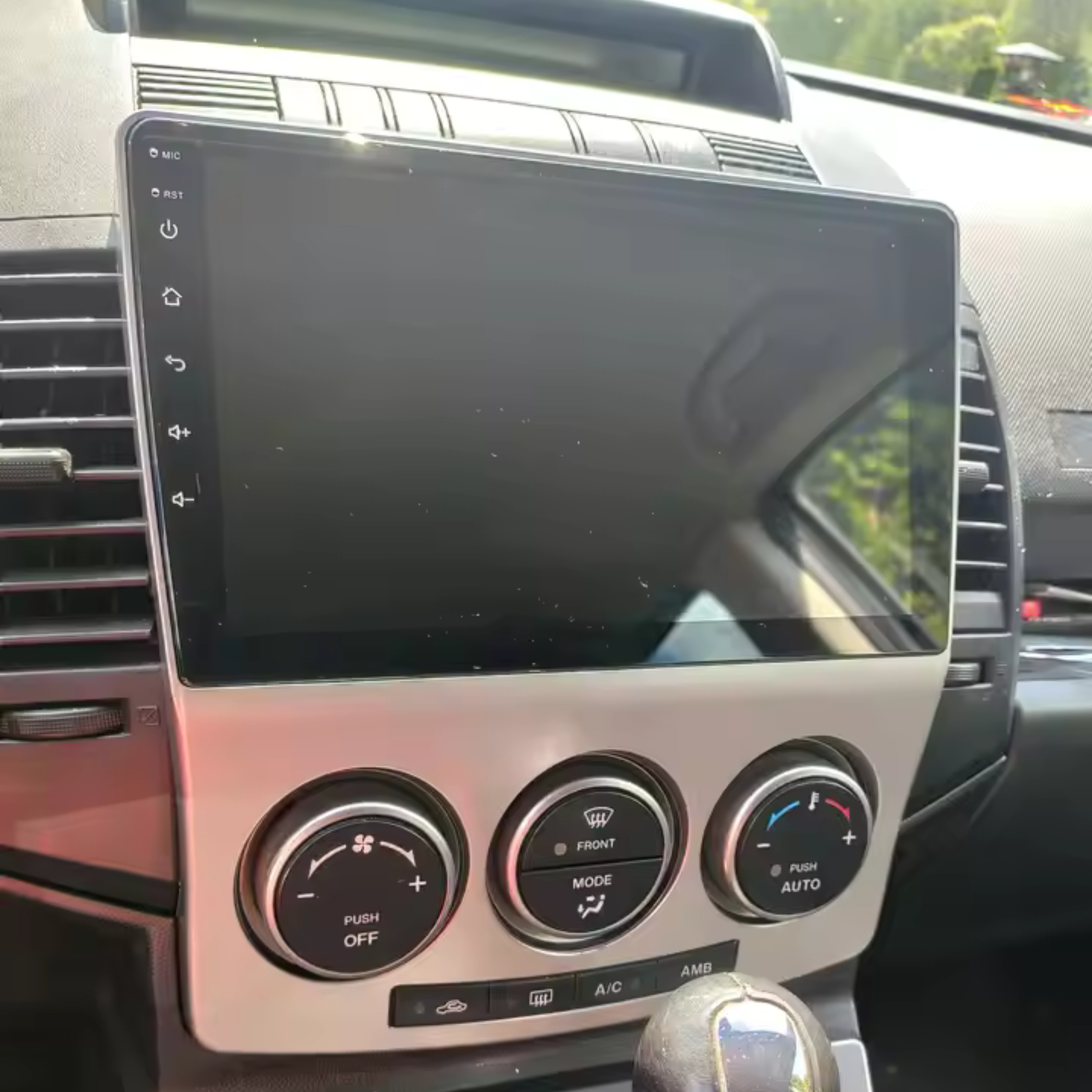 CarPlay Mazda 5