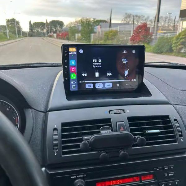 CarPlay BMW X3 E83